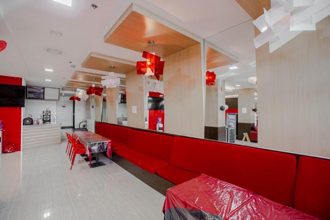 Oyo 666 Mc Hotel Fairview كويزون سيتي المظهر الخارجي الصورة